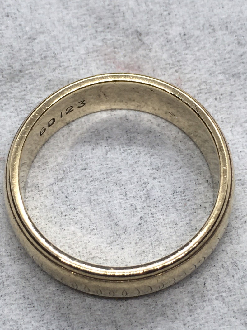 1943 heavy 9ct gold band ring stacker spacer size ukL