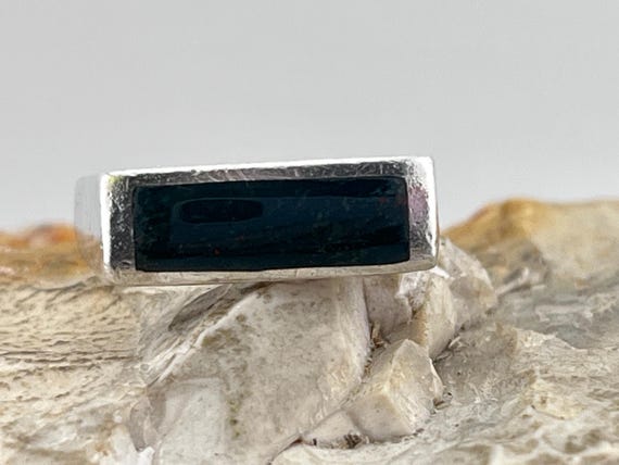 1976 black agate letterbox solid silver signet ri… - image 1