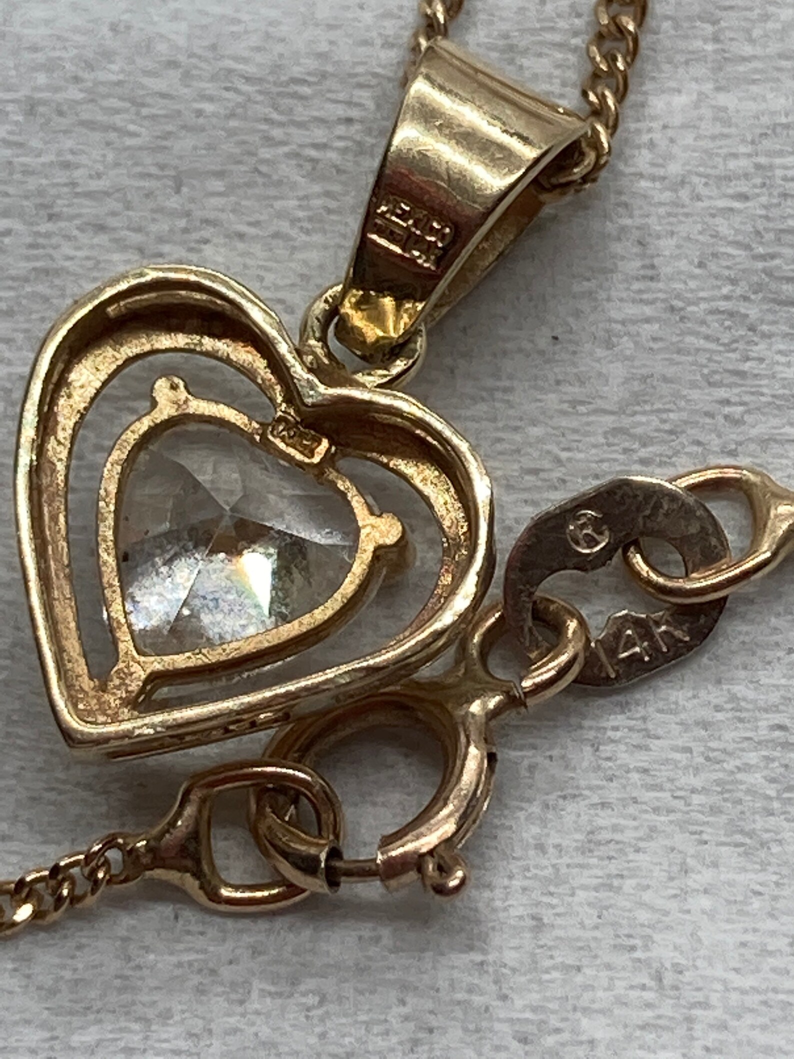 Vintage 14ct gold heart pendant and 14ct gold chain | Etsy