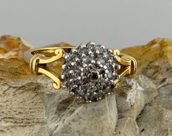 18ct gold diamond cluster vintage ring size Uki USA 4.25