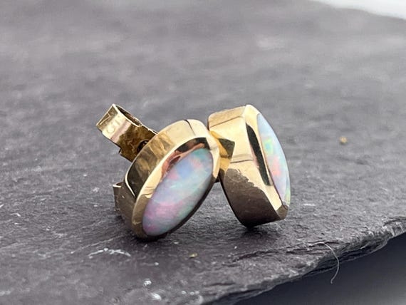solid Opal oval 9ct gold studs earrings - image 8