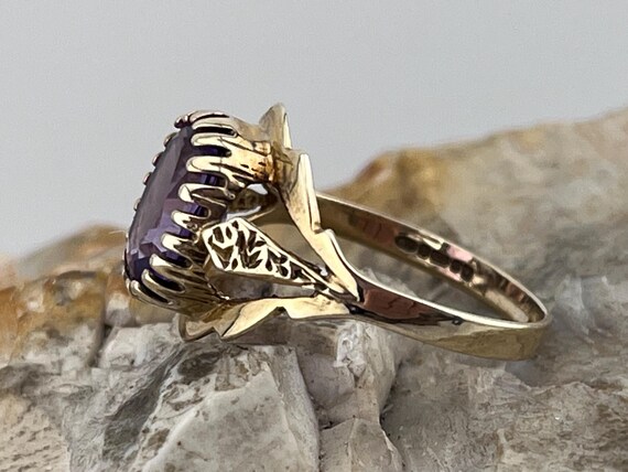 amethyst statement ring with fancy shoulders 9ct … - image 2