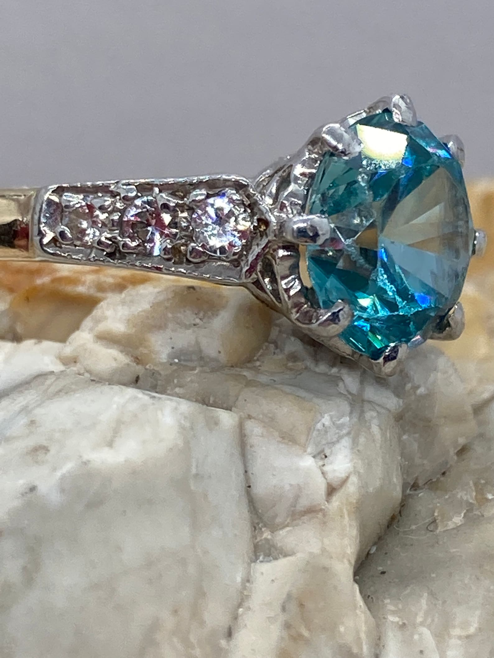 Vintage mid 20th century blue zircon ring size ukL usa53/4 Etsy