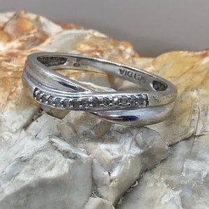 Vintage 9ct white gold diamond crossover ring band stacker spacer size ukL usa5.5