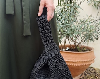 Black Raffia Knot Bag: Crochet Woven Clutch, Bohemian Beach Style, Top Handle Straw Mini Bag, Graduation Purse