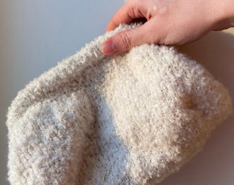 Chunky Knit Dumpling Bag: Ivory Boucle Yarn Clutch, Fall Wedding Purse, Small Cosmetic Storage