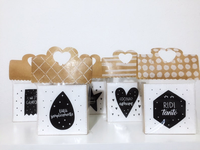 scatolina confetti tag adesivo battesimo porta confetti Bomboniere battesimo quadretti in legno con frasi personalizzate