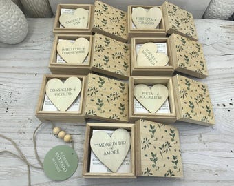 Bomboniere Cresima Personalizzate Originali – Calamite Sette Doni Spirito Santo – Scatoline con Confetti