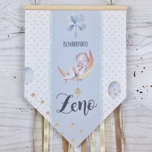 Fiocco nascita in legno a forma di bandierina - Idea Regalo per futura mamma - fiocco nascita personalizzato - fiocco nascita originale