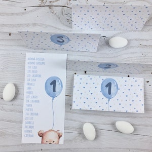 Segnatavolo numerato a cavaliere in coordinato con le cards per tableau segnaposto personalizzabili graficamente