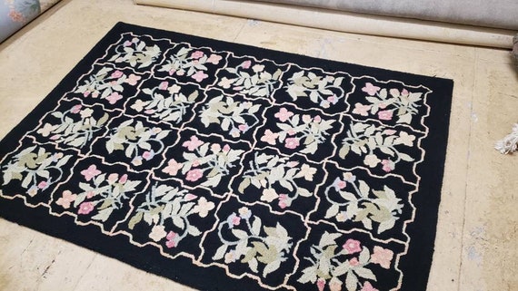 Aubusson hook rug Chinese hook rug black hand made wool vintage rug floral design rug size 4'×6' wool oriental rug