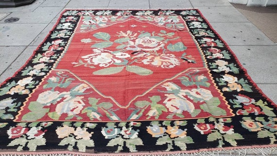 Antique Turkish bessarbaian kelim Flatweav handmade wool rug vintage Flatweav kelim tribal rug geometric design size 7'10"×10'5"