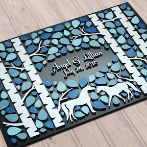 Libro degli ospiti per matrimonio in campagna alternativo Libro degli ospiti a tema matrimonio con cavalli Segno di matrimonio rustico 3d Cornice in legno Decorazioni per matrimoni nella foresta Colori personalizzati