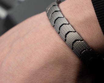 A51- Hatch Titanium 2.5  Bracelet (Zirblast variant)