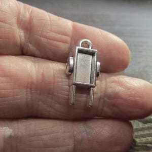 3D Wheelbarrow/Cart Charm