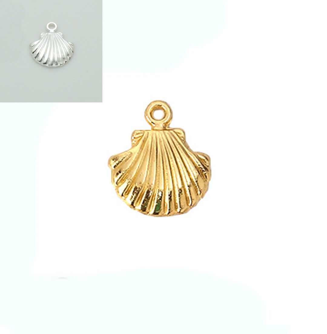 Clamshell Gold or Silver Plated Charm - Etsy