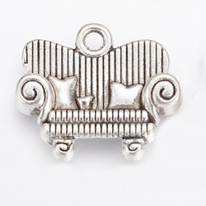Sofa Charm