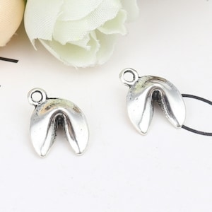 3D Fortune Cookie Charm