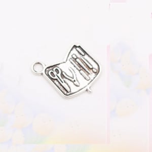 Manicure Set Charm
