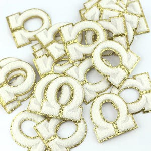 Letras del alfabeto griego chenilla bordado hierro en parche apliques Diy placa con nombre alfabeto parches de lentejuelas para bolsas de ropa para niños