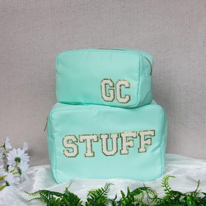 Bolsa de nailon personalizada, bolsa de maquillaje con parche de chenilla, bolsas para parches, bolsas de artículos de tocador, bolsas de viaje de verano, bolsa de regalo, bolsa extragrande cosida