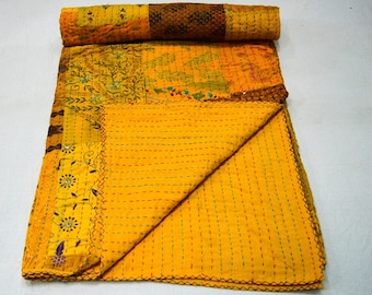 Wunderschöne indische Kantha Patchworkdecke Queen Size Tagesdecke Kantha Tagesdecke in Gelb
