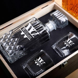 Personalized Whiskey Decanter Set Groomsmen Gifts Engraved Whiskey Decanter Set With Wood Box Best Man Gift Groomsmen Proposal