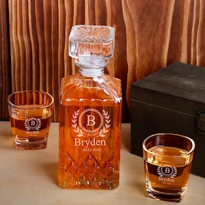 Gifts for Dad, Personalized Whiskey Decanter Set, Barware Set, Decanter Wedding Gift, Groomsmen Gifts