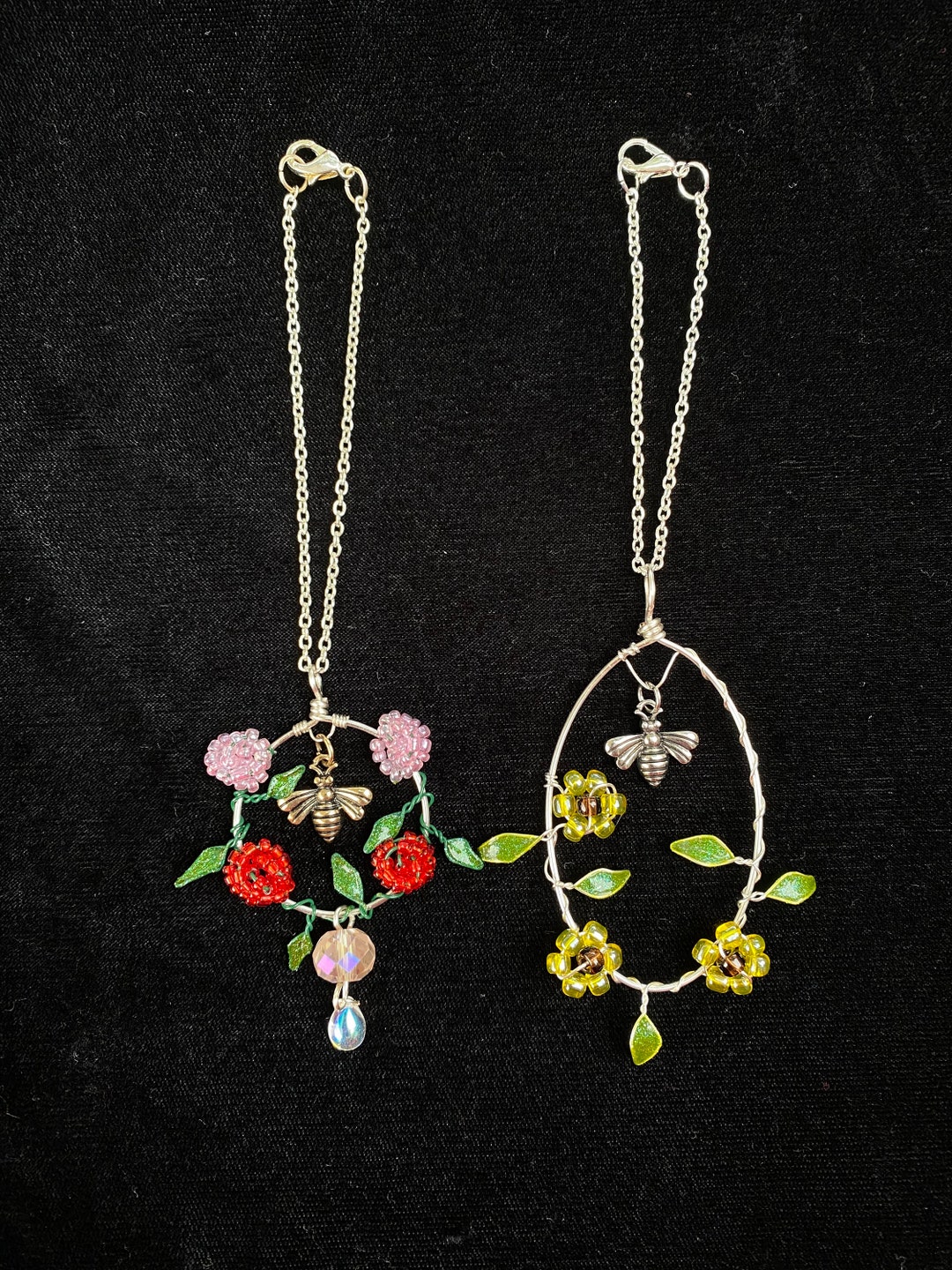 Bee Rearview Mirror Ornament. Insect Car Mirror Charm. Spring Flower