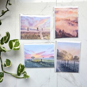 Juego de 4 tarjetas de felicitación con interior en blanco: arte forestal, molino de viento, puesta de sol, arte holandés, amanecer