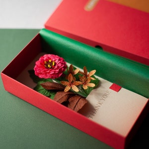 Carte florale de jour de Thanksgiving, fleurs en papier crêpe, carte d'anniversaire personnalisée
