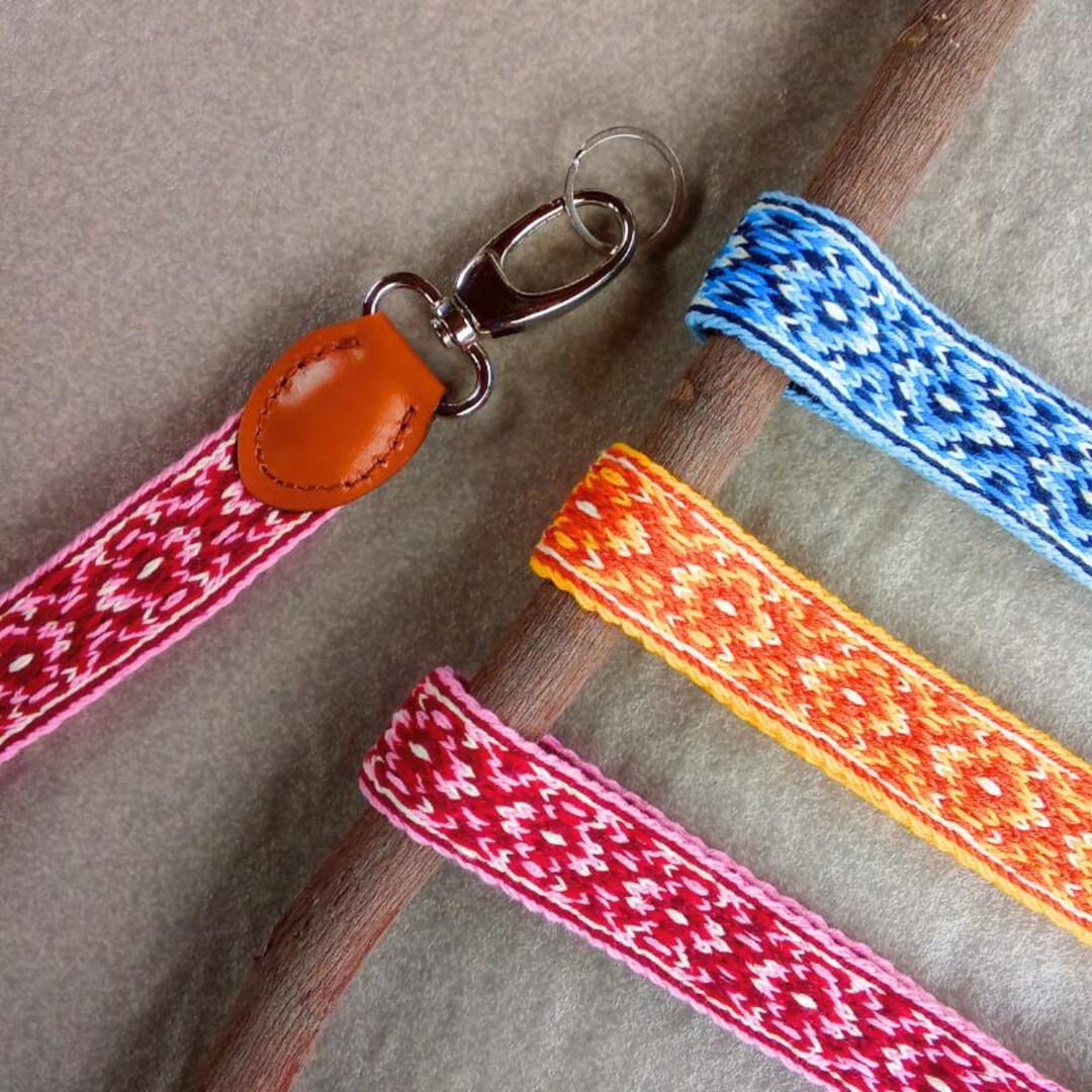 Tablet Woven Keychain Wristlet, Floral Pattern Handwoven Key Fob ...