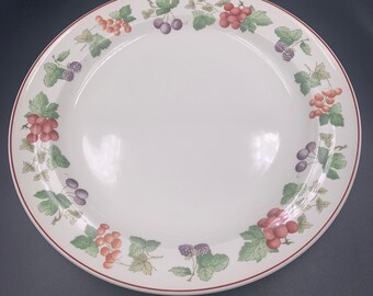 Vintage Wedgwood Queen's Ware Provence Dinner Plate (0322)