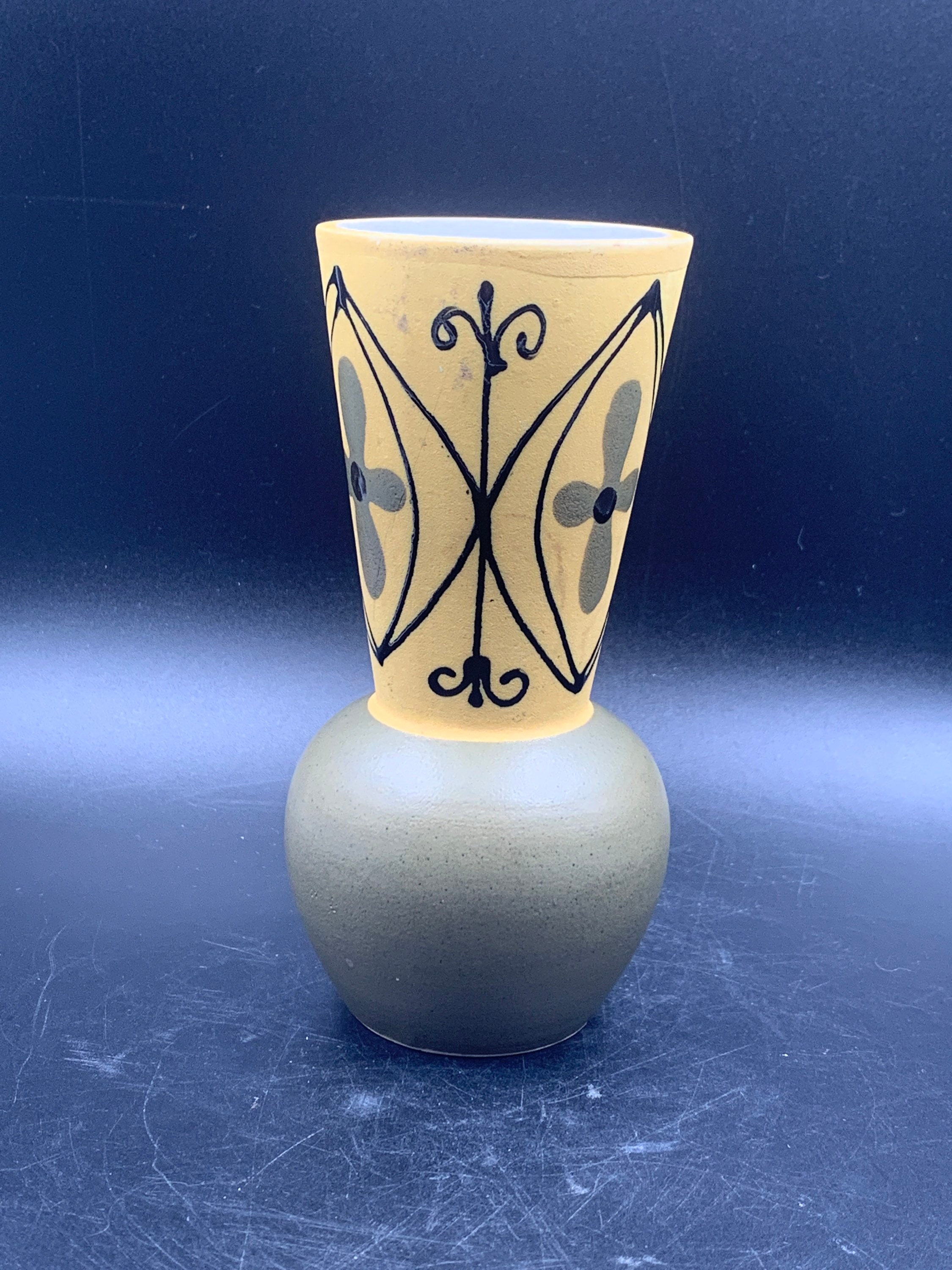 Vintage Japan Pottery Vase 0721 Etsy