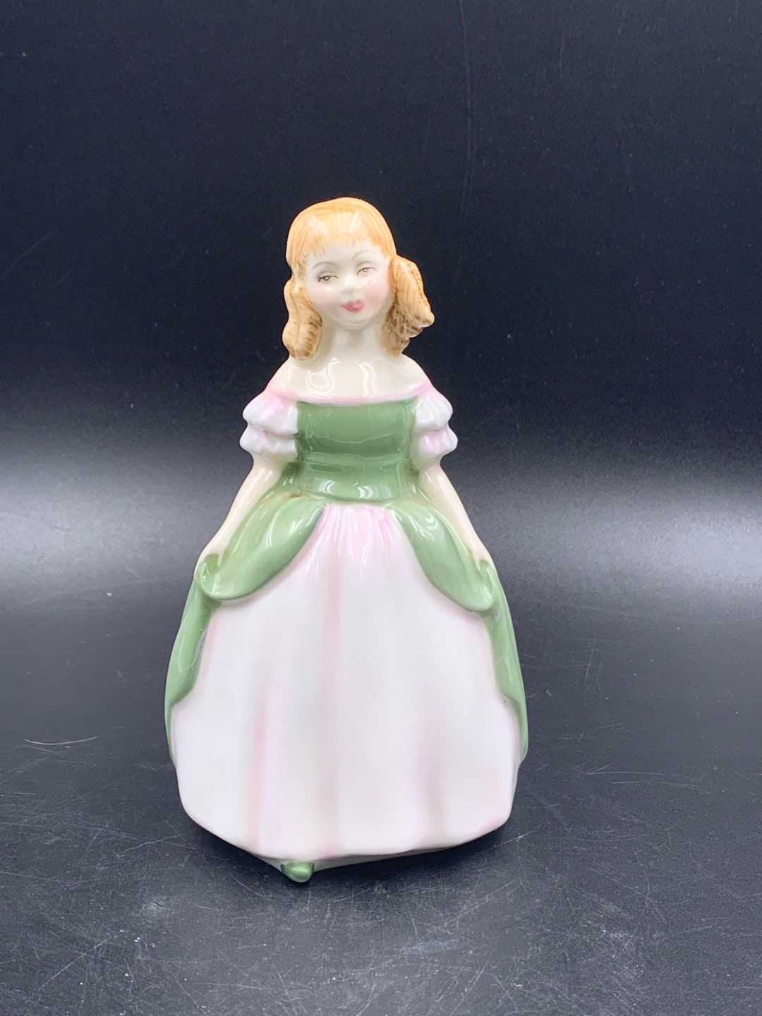 Royal Doulton Collectible Figurine Penny HN2338 1021 - Etsy