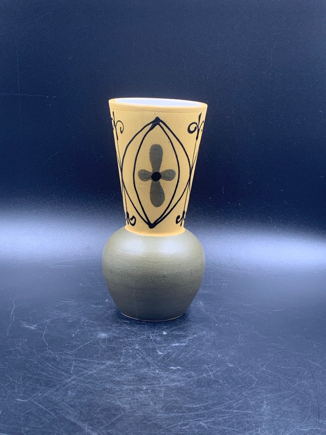 Vintage Japan Pottery Vase 0721 Etsy