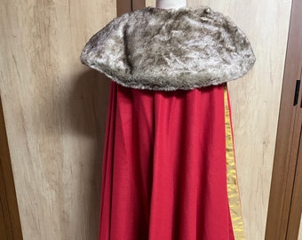 Cloak for Historical Reenactment of 13th Century