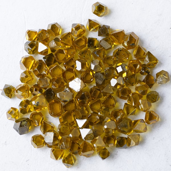 Yellow Lab Created Diamond, Lab Grown Diamond, Raw Diamond, Octahedral Loose Diamond, Fancy Diamond, CVD Hpht Diamond, Loose Raw Diamond