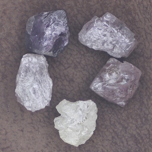 Natural Pink Uncut Loose Raw Diamond / Untreated Rough Pink Loose Diamonds / Pink Diamond For Jewelry