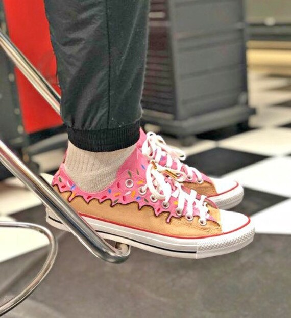 custom converse low