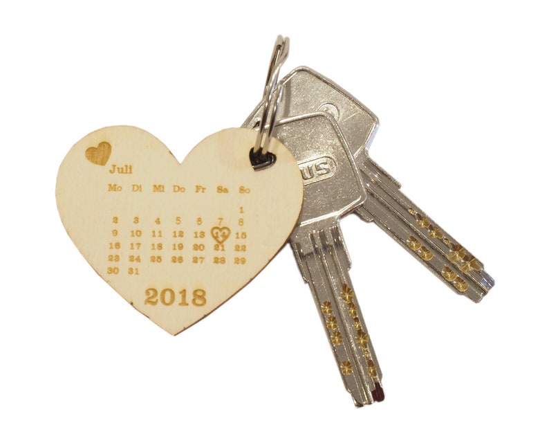 Save the Date Keychain Calendar Heart