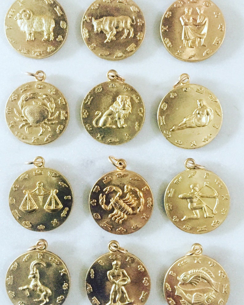 erstaunliche Vintage Sternzeichen Anhänger, gold gefüllt Kette Knebel, wählen Sie 2 Charms, Vintage Glas, Vintage Messing Astrologie, Geburtstag Horoskop Bild 5