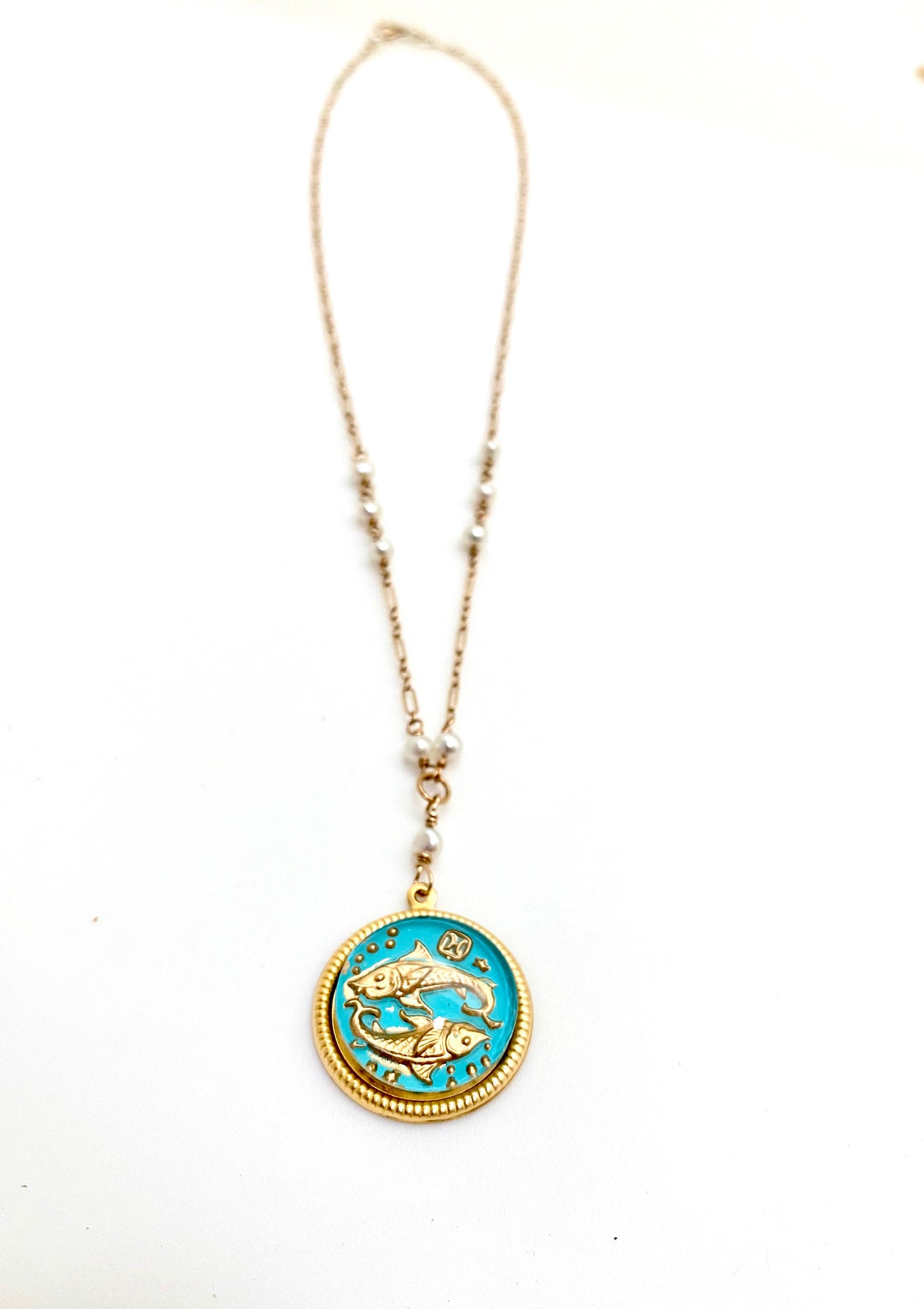 Téa Leoni Family Man movie necklace, vintage zodiac charm,  boho horoscope charm, glass horoscope zodiac 1970's charm vintage pendant