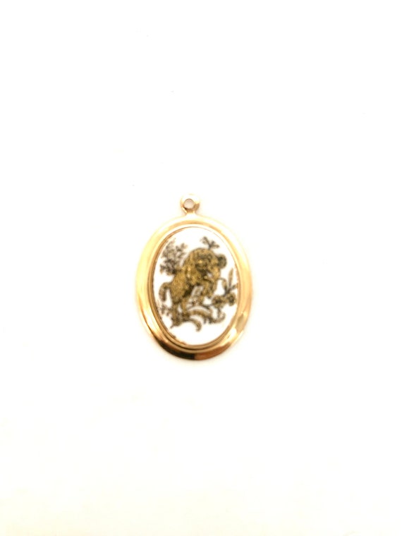 Vintage Gemini white and gold small charm, zodiac… - image 2