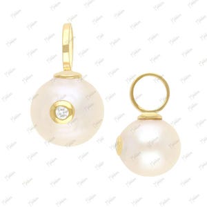 14k Yellow Gold Diamond Pearl Moon Pendant 10mm, pearl pendant, moon pearl pendant, diamond pendant, necklace pendant, minimal pendant