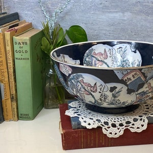 Vintage Marineblau Orientalische Dekorative Schüssel | Chinoiserie Schüssel mit Vögeln, Floralen, Text und Grün | Orientalisches Dekor