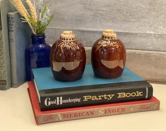 ヴィンテージ ブラウン ドリップ グレーズ ソルト&ペッパー シェーカー