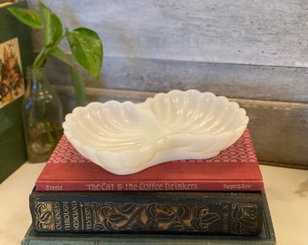 Collectible Avon Double Clamshell Soap Dish | White Milk Glass Divide Candy Dish