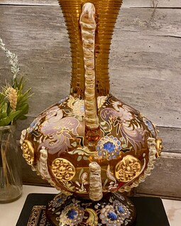 アンティークボヘミアンアンバーガラス花瓶、モーザースタイルエナメル