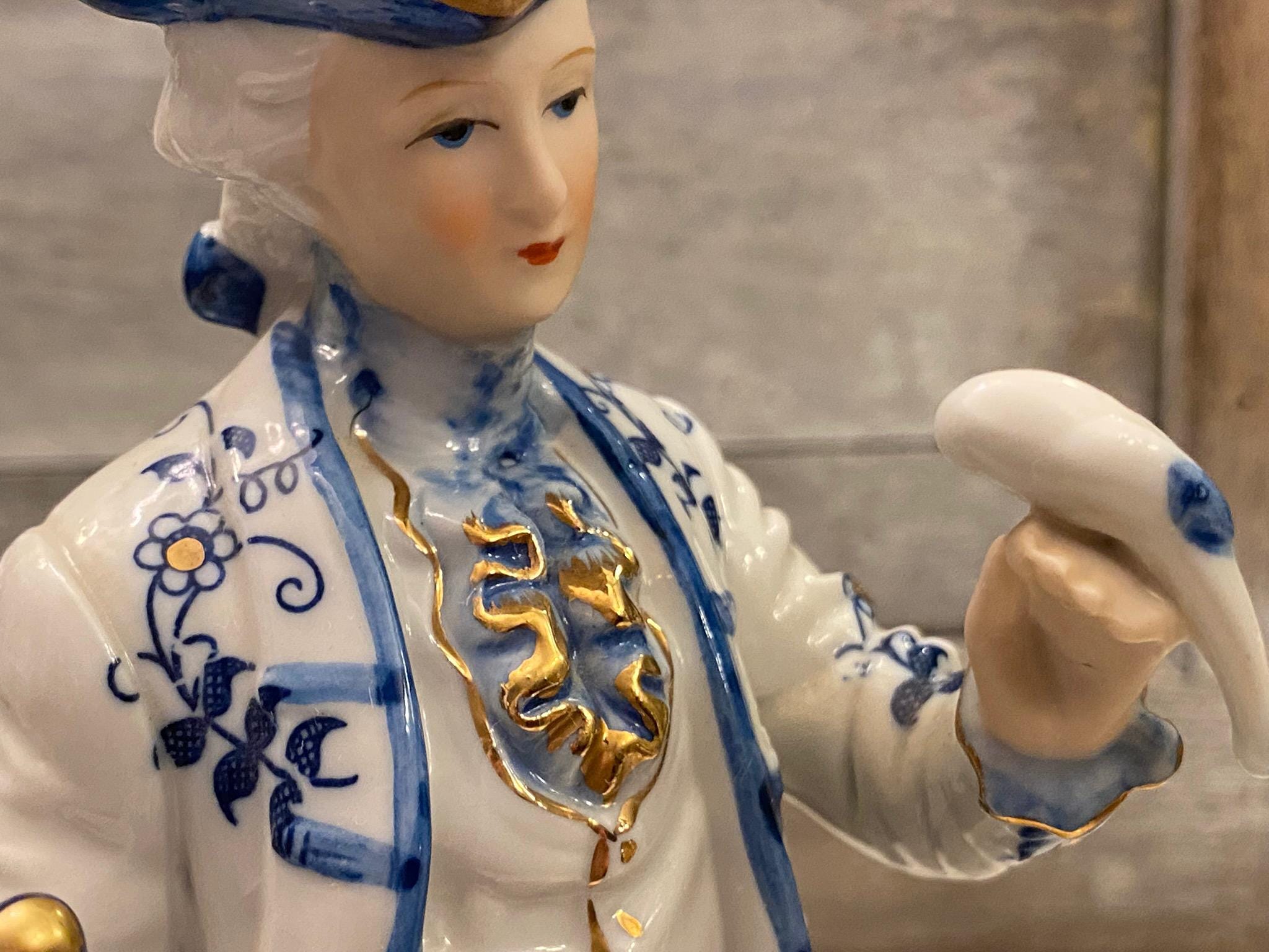 【ビンテージ　陶器】Norleans Japan アンティーク　バイオリニスト Vintage Victorian Couple by Norleans Japan | Blue and White